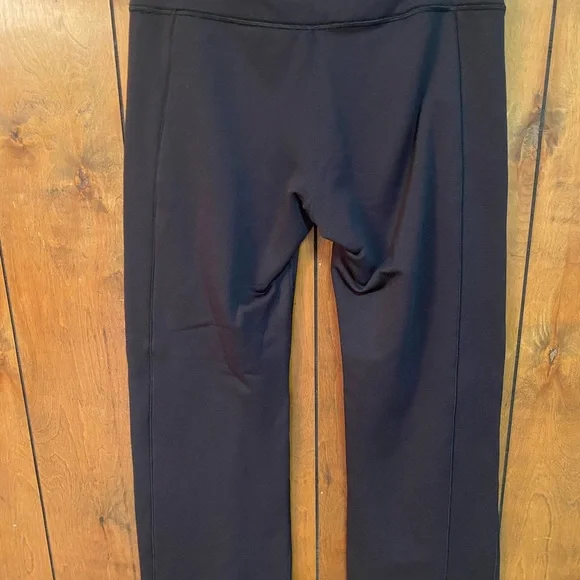 Athleta Black Altitude Edge Pants - Picture 3 of 4